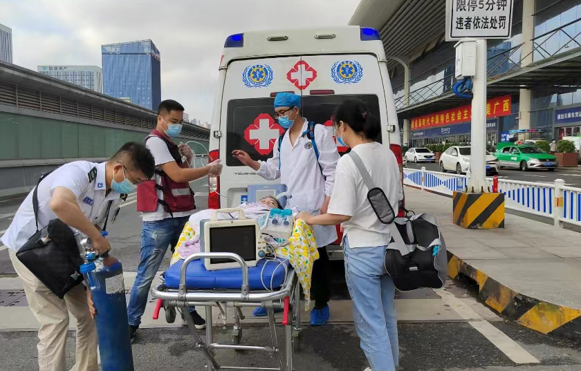 海口救护车出租公司